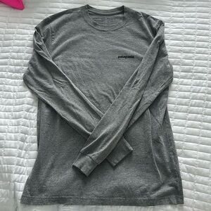 Patagonia Gray long sleeve size small